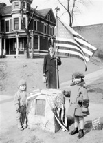 Unveiling of the Kelley Cabin Marker in 1927